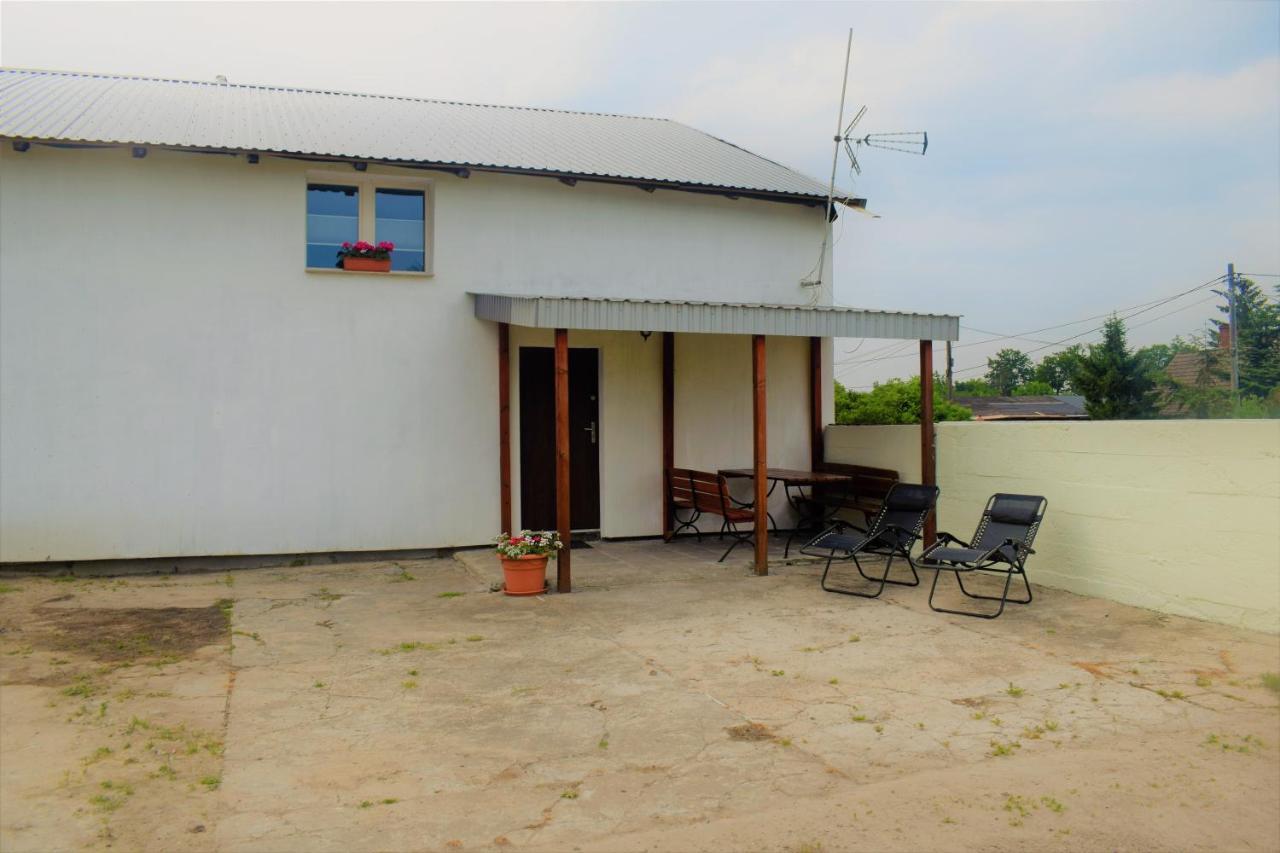 Dobre Wakacje, 8 Km Od Mielna I Od Koszalina Bedzino Exterior photo